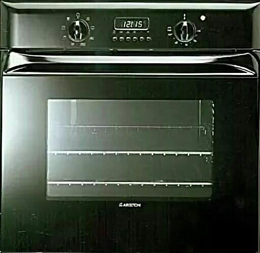 Male Ariston FM 87F Keep tripping once I on the oven