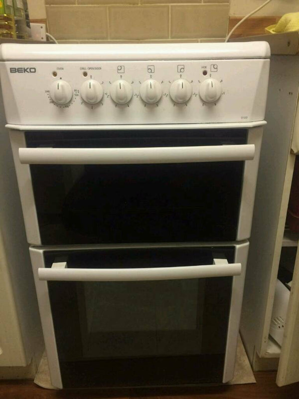 Beko D533 oven not heating up