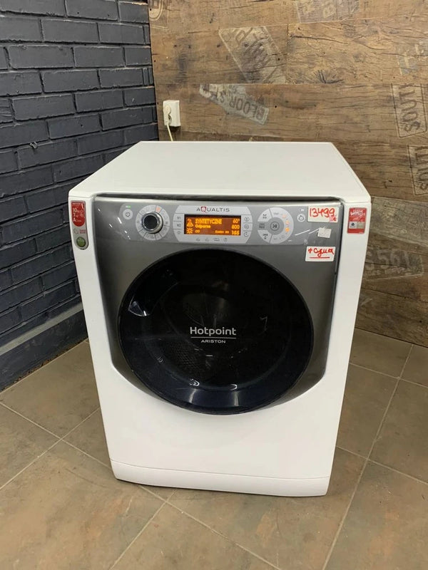 Hotpoint Ariston AQD1070D Washing Machine Lint On Clothes