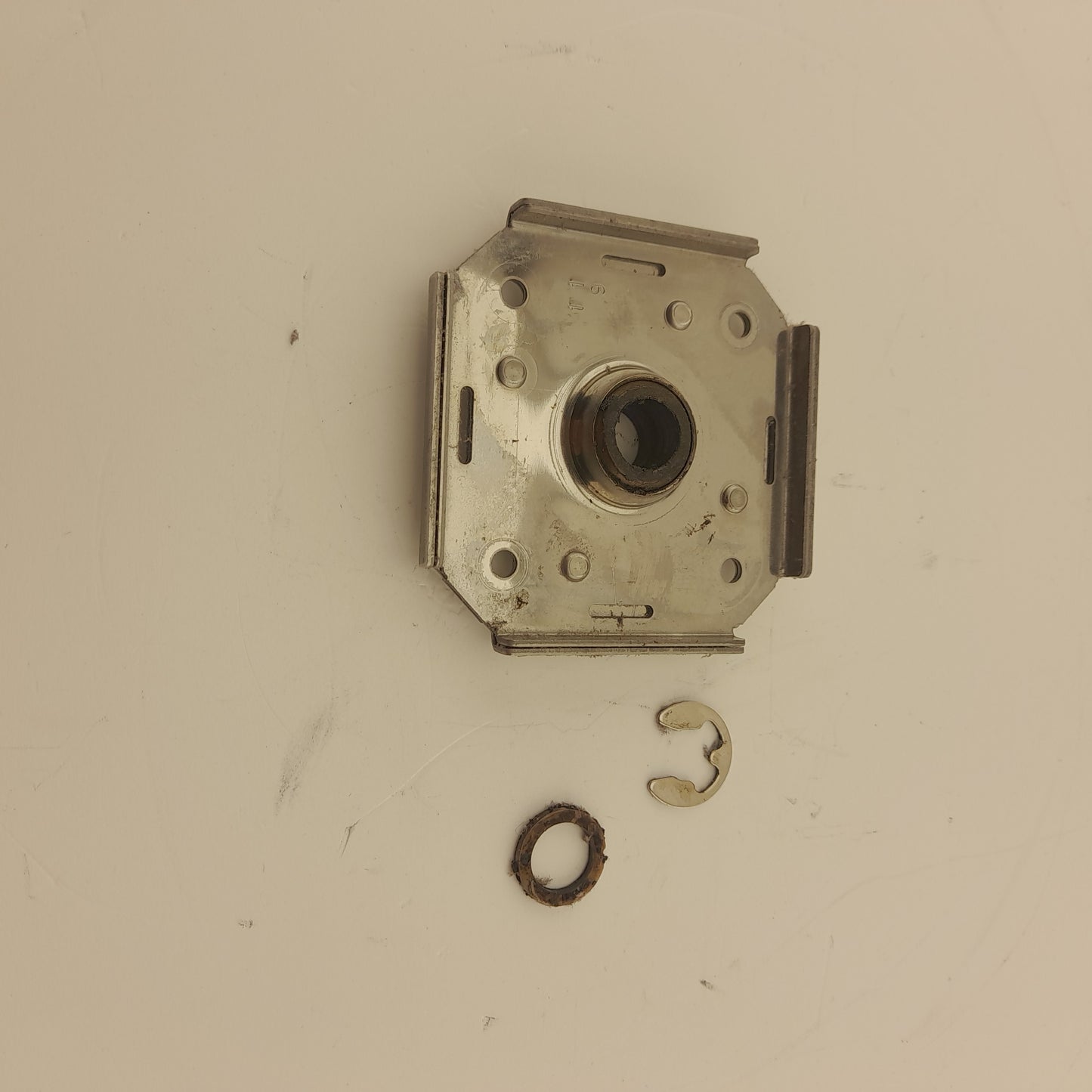 Bosch NEFF Siemens Tumble Dryer Rear Bearing 00618931
