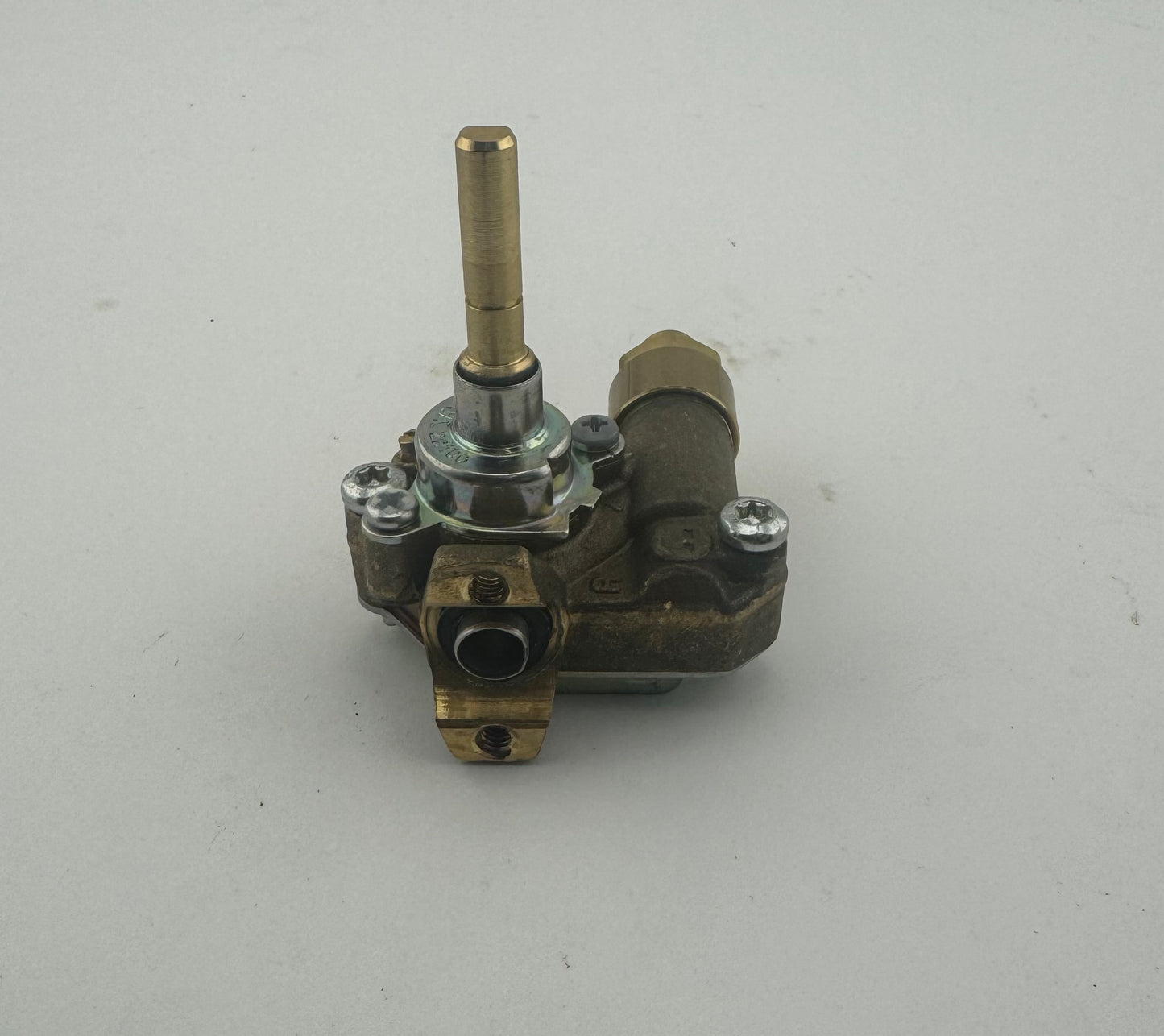 Bosch Gas tap SAFETY GAS TAP 1KW 7/5 G20/G25 Electromagnet 00421964 /Seal gas tap-manifold 00036011 00612255