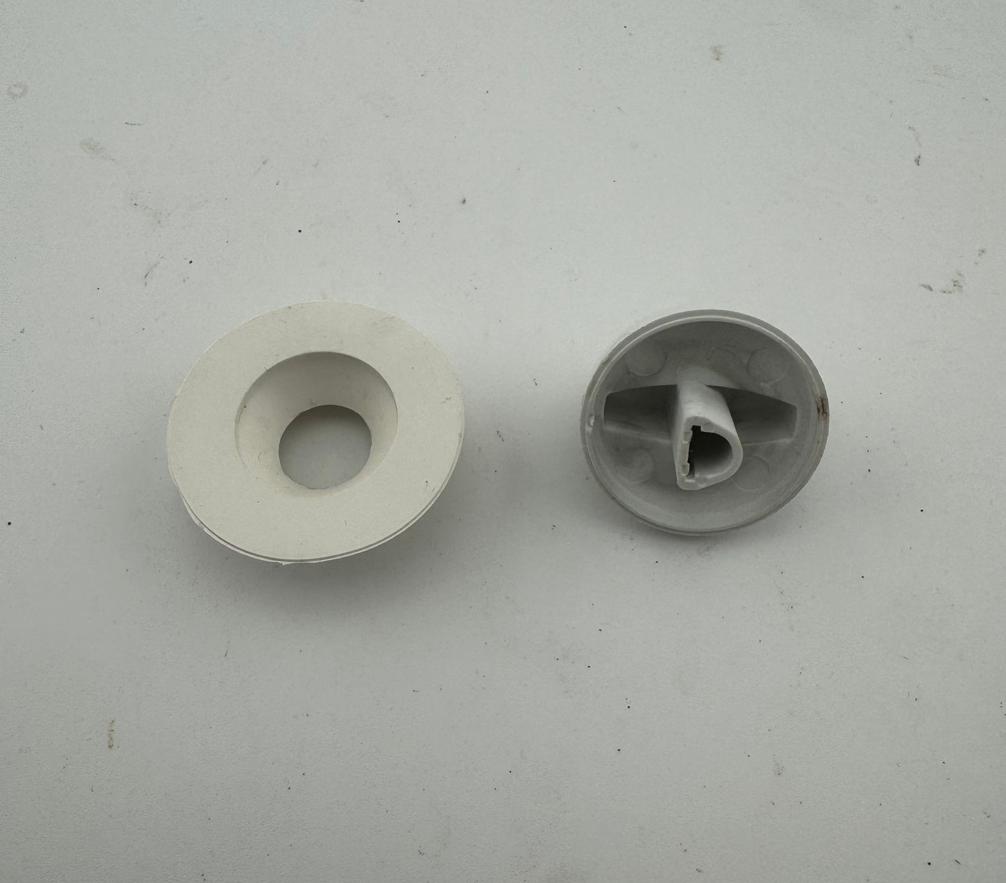Bosch White Knob with rubber seal IH5 NE 8.3MM 00623272 00612706