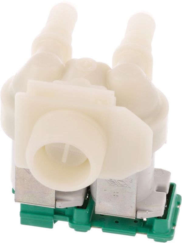 Bosch Neff Siemens Cold Water Double Solenoid Inlet Valve : 180Deg. With 10.5 Bore Outlets 10031360