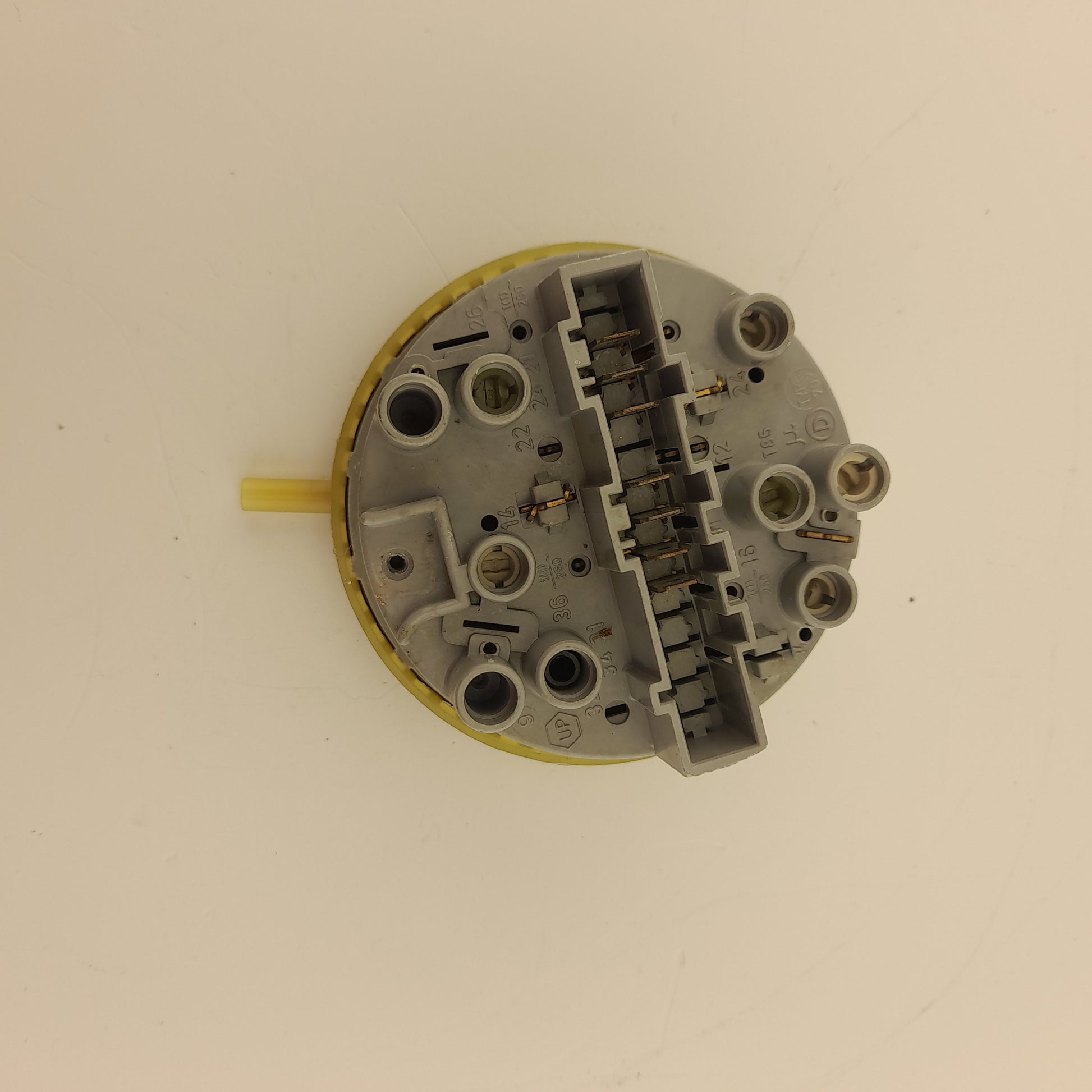Genuine Miele Washing Machine Pressure Switch 4161090