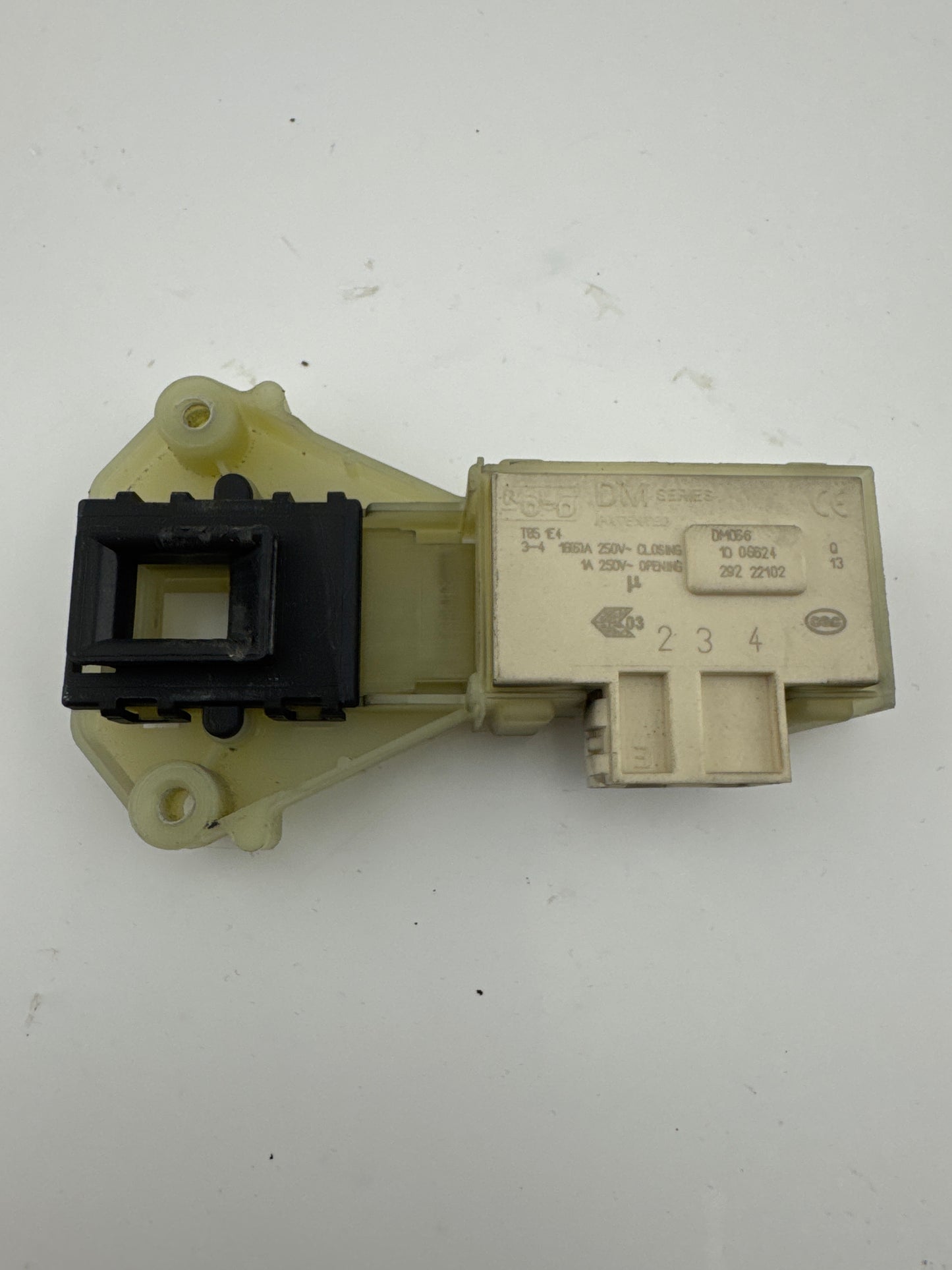 Door Interlock C00297327 Hotpoint Indesit Whirlpool Washing Machine
