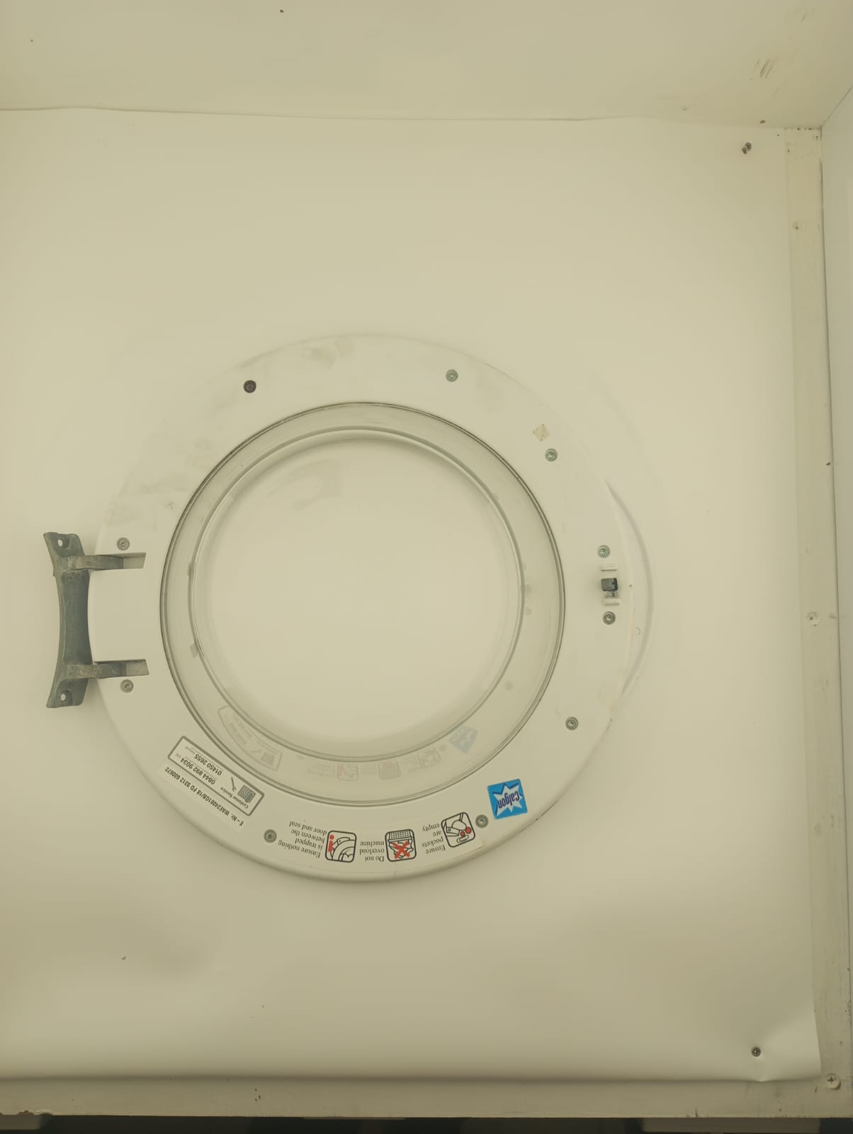 Door Assembly For Bosch WAE24061GB/18 with Hinges